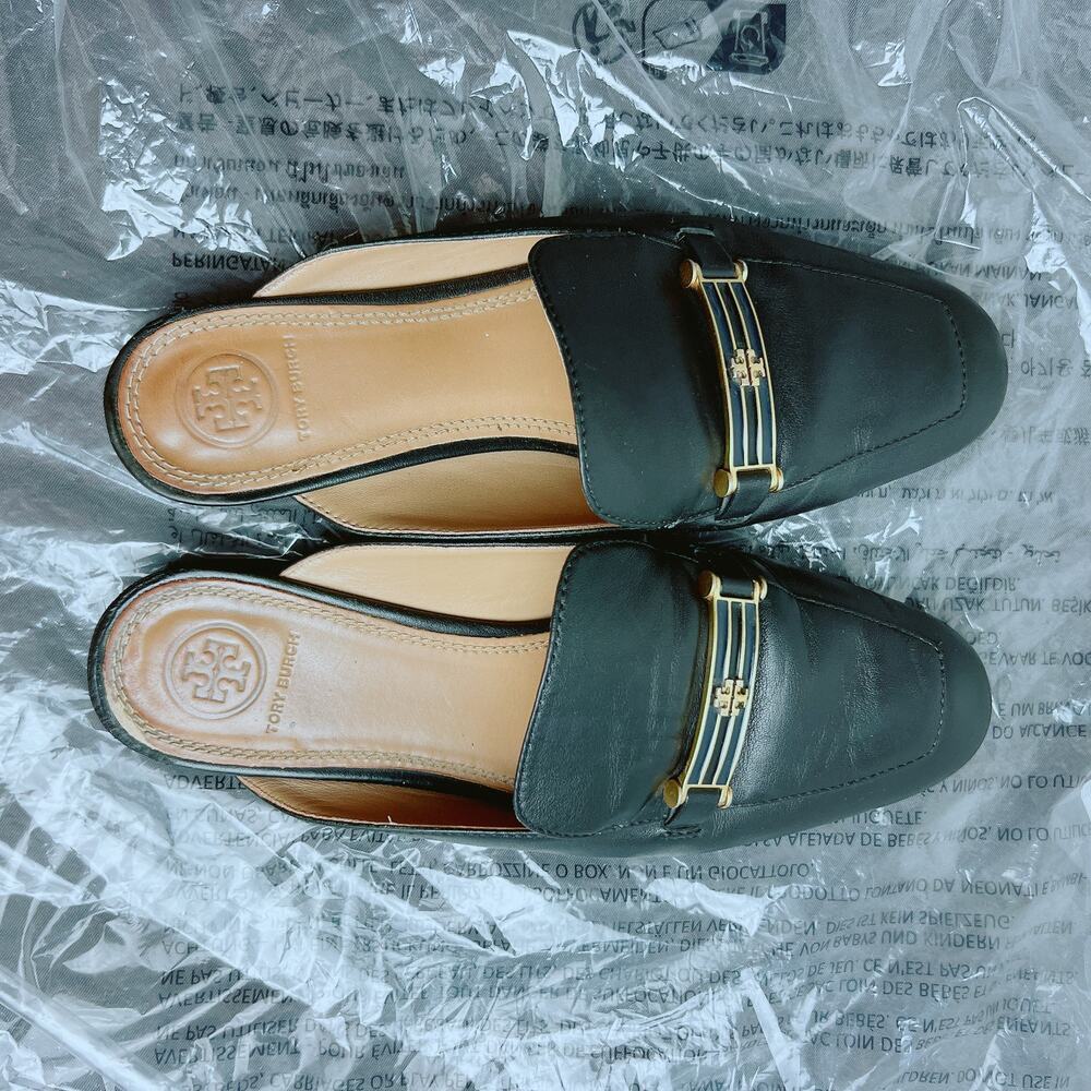 Tory Burch Logo Black Leather Mules in Size 7.5 - Picture 8 of 8